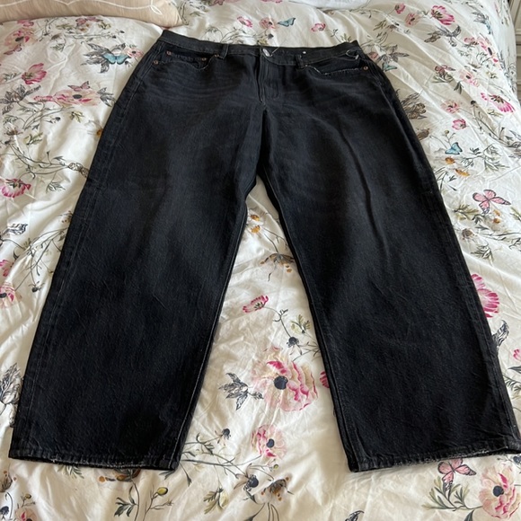 American Eagle 90s Boyfriend Jeans - Picture 2 of 5
